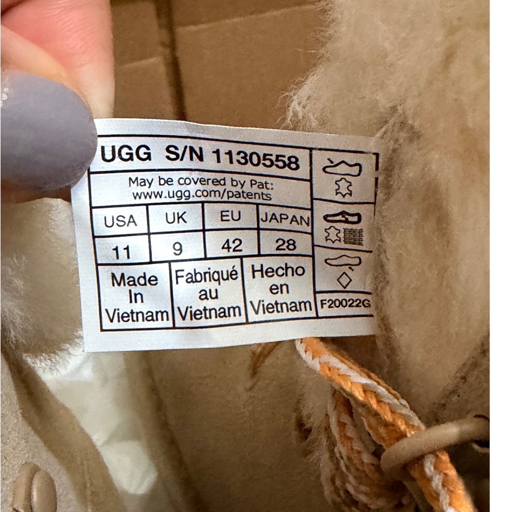 UGG Classic Mini Alpine Lace Boots Sand Suede Sheepskin 1130558 Womens 11 - Picture 3 of 16